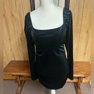 Wild Fable Long Sleeve Black Velvet Mini Dress Size M